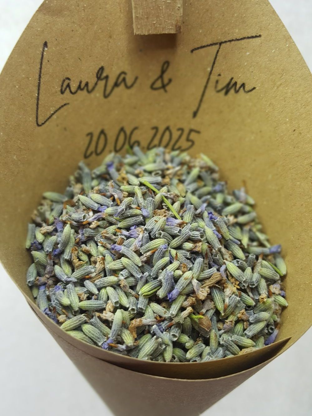 Confeti biodegradable personalizado de lavanda