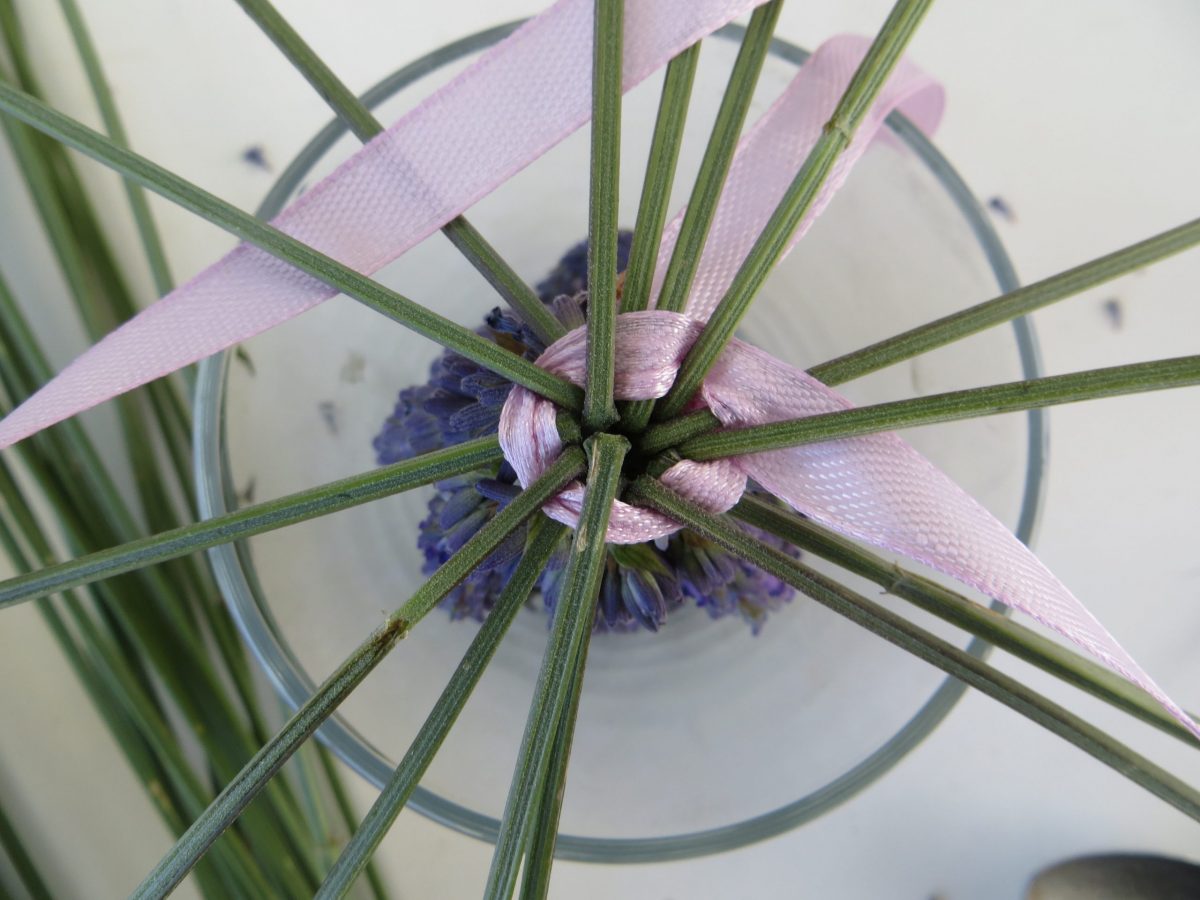 Weben mit Lavendel ätherisch.blau